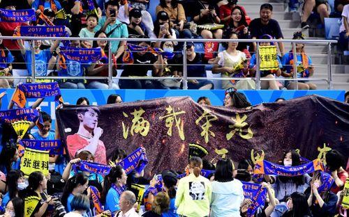 体育圈饭圈 瓜瓜基地,瓜瓜基地的狂欢与争议